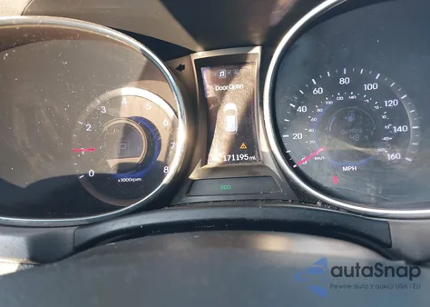 2013 Hyundai Santa Fe Sport 2.0T z USA, uszkodzony, nr VIN 5XYZW3LA2DG083653